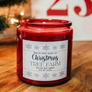 NWT 13 oz Christmas Tree Farm Soy Wax Candle